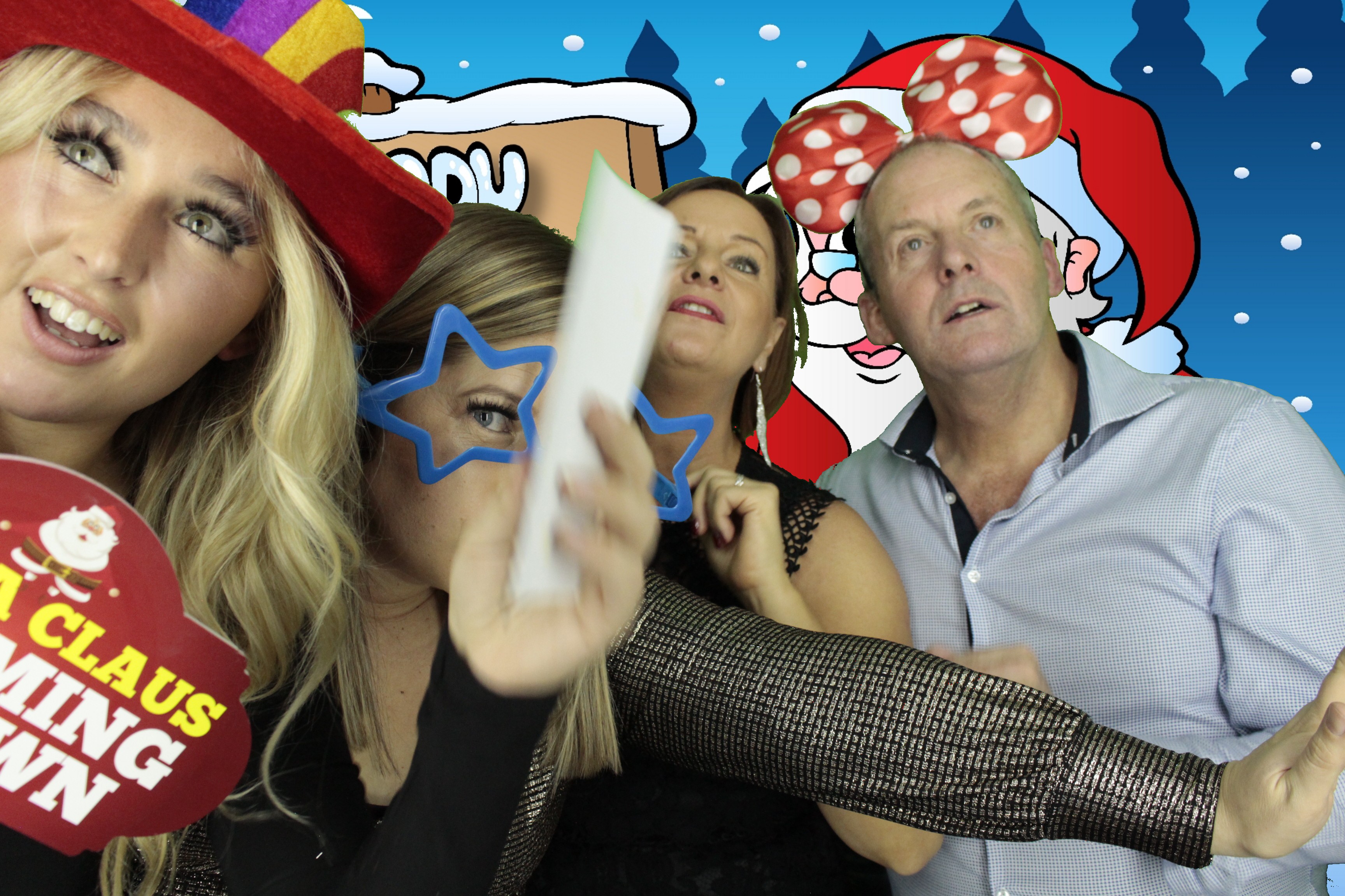Ocean Network Express Christmas Party 2019 | View more photos from the event at gallery.myphotoboothexperience.co.uk/u/MyPhotoBoothExperienceLtd/Ocean-Network-Express-Christmas-Party-2019